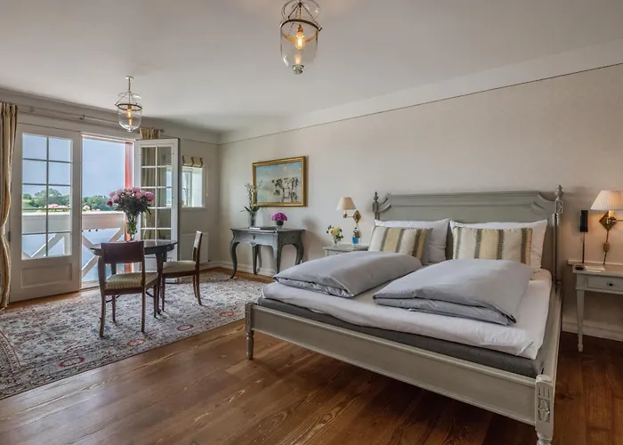 Dyvig Otel 5*